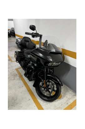 HARLEY-DAVIDSON-ROAD GLIDE LIMITED-2019