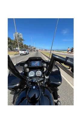 HARLEY-DAVIDSON-ROAD GLIDE LIMITED-2019