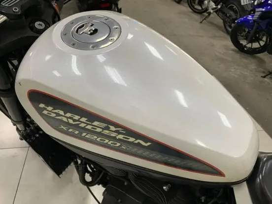 HARLEY-DAVIDSON-SPORTSTER XR 1200X-2013