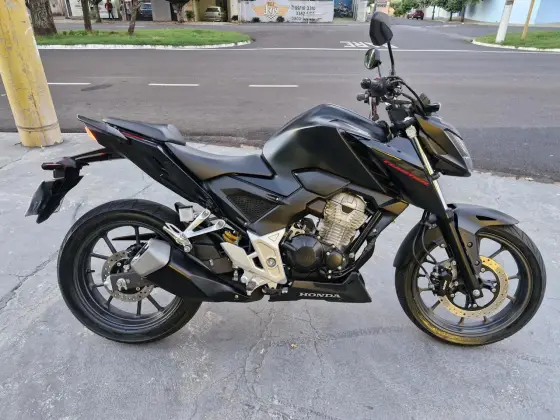 HONDA CB 300F TWISTER CBS 
