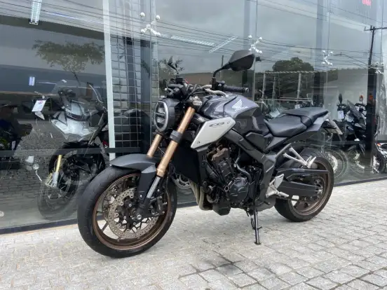HONDA-CB 650 R ABS-2023