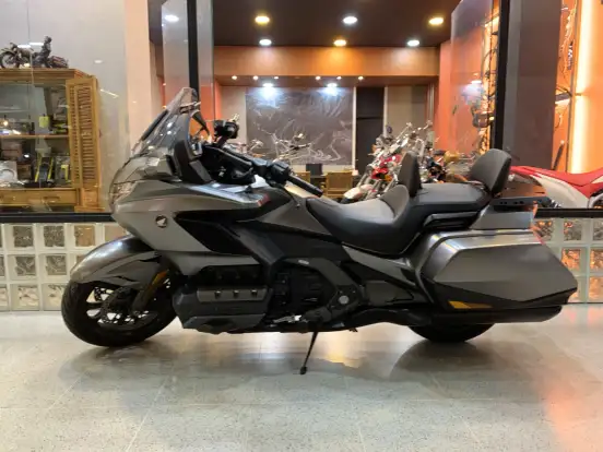 HONDA-GL 1800 GOLD WING-2019
