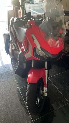 HONDA-ADV-2023