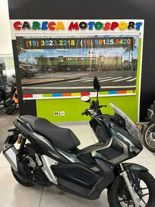 HONDA ADV 