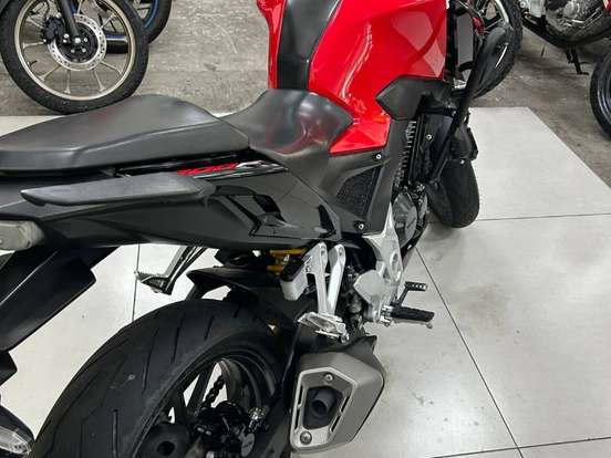 HONDA-CB 300F TWISTER ABS HONDA-CB 300F TWISTER ABS-2023