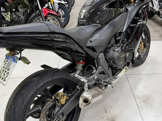 HONDA-CBR 600F HONDA-CBR 600F-2012