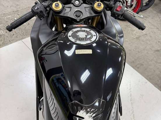 HONDA-CBR 600F HONDA-CBR 600F-2012