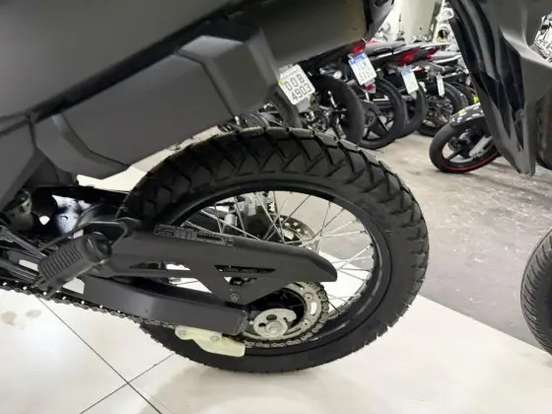 HONDA-XRE 300 SAHARA-2024