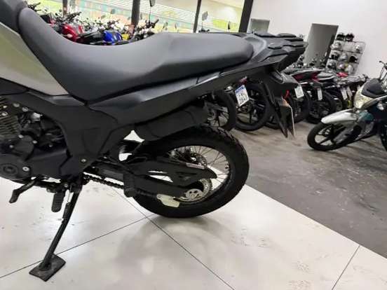 HONDA-XRE 300 SAHARA-2024