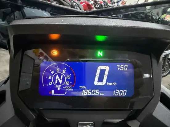 HONDA-XRE 300 SAHARA-2024