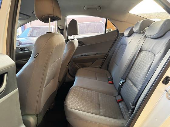 /en/city/cate-car-used-car/hyundai-hb20s-2024-1-0-tgdi-flex-comfort-automatic-48488854112569344/-7