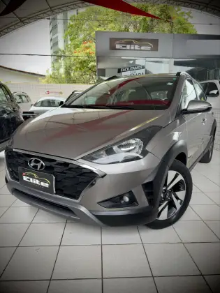 HYUNDAI HB20X 1.6 16V FLEX EVOLUTION AUTOMÁTICO HYUNDAI HB20X 1.6 16V FLEX EVOLUTION AUTOMÁTICO