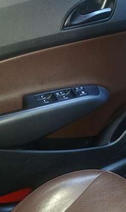 HYUNDAI-HB20-2019