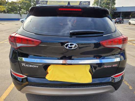 HYUNDAI-TUCSON-1.6 16V T-GDI GASOLINA GLS ECOSHIFT HYUNDAI-TUCSON-2017
