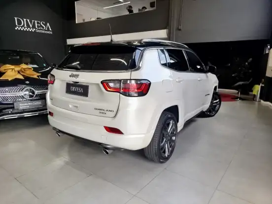 JEEP-COMPASS-2024