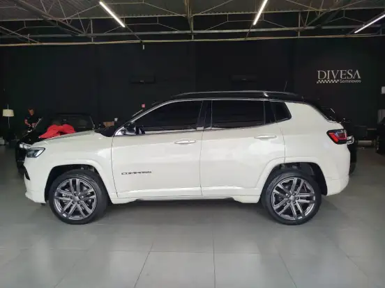 JEEP-COMPASS-2.0 HURRICANE 4 TURBO GASOLINA OVERLAND AT9 JEEP-COMPASS-2024