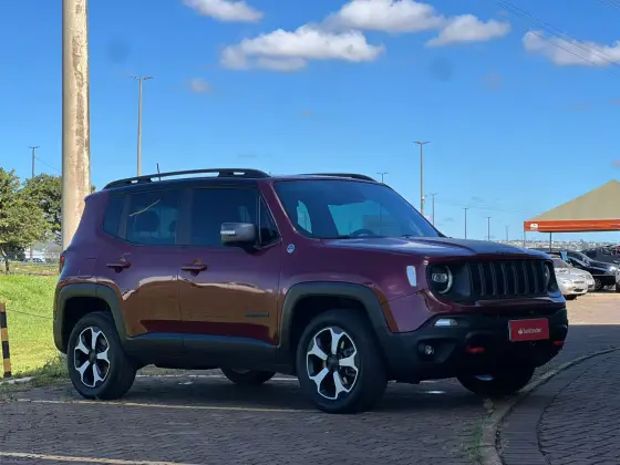 JEEP RENEGADE 2.0 16V TURBO DIESEL TRAILHAWK 4P 4X4 AUTOMÁTICO JEEP RENEGADE 2.0 16V TURBO DIESEL TRAILHAWK 4P 4X4 AUTOMÁTICO