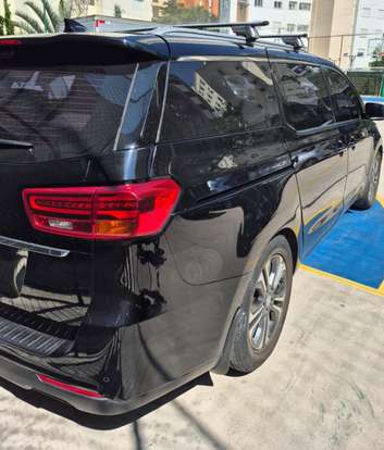 KIA-CARNIVAL-2020