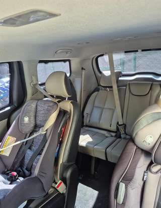KIA-CARNIVAL-2020