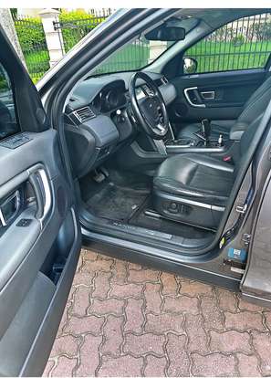 LAND ROVER-DISCOVERY SPORT-2018