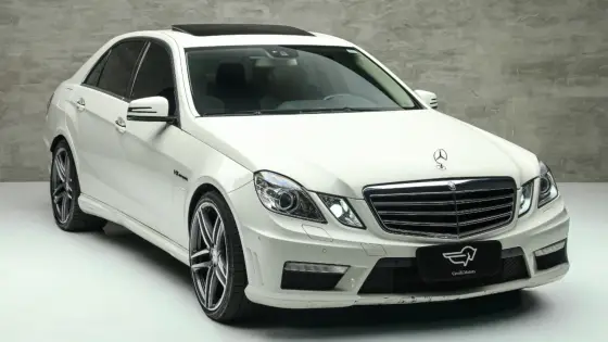 MERCEDES-BENZ E 63 AMG 6.2 SEDAN V8 32V GASOLINA 4P AUTOMÁTICO