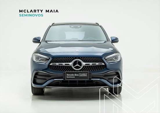 MERCEDES-BENZ-GLA 200-2022