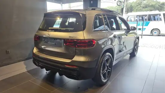 MERCEDES-BENZ-GLB 220-2026
