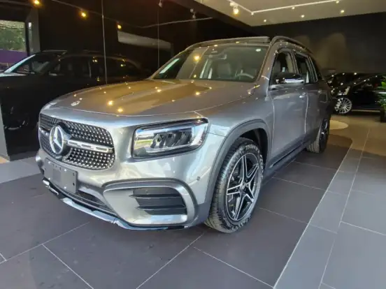 MERCEDES-BENZ-GLB 220-2.0 MHEV NIGHT EDITION 4MATIC 8G-DCT MERCEDES-BENZ-GLB 220-2026