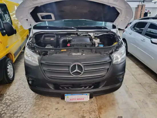 MERCEDES-BENZ-SPRINTER-2021