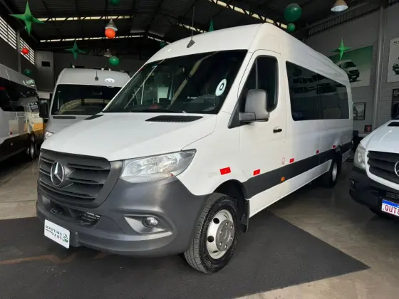 MERCEDES-BENZ SPRINTER 2.2 CDI DIESEL VAN 516 TA EXTRA LONGO 21L MANUAL