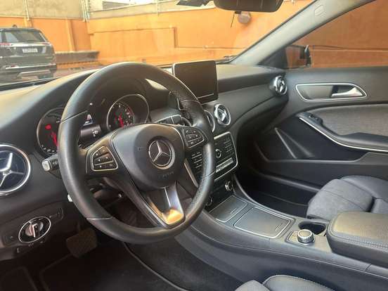 MERCEDES-BENZ-GLA 200-1.6 CGI FLEX STYLE 7G-DCT MERCEDES-BENZ-GLA 200-2017