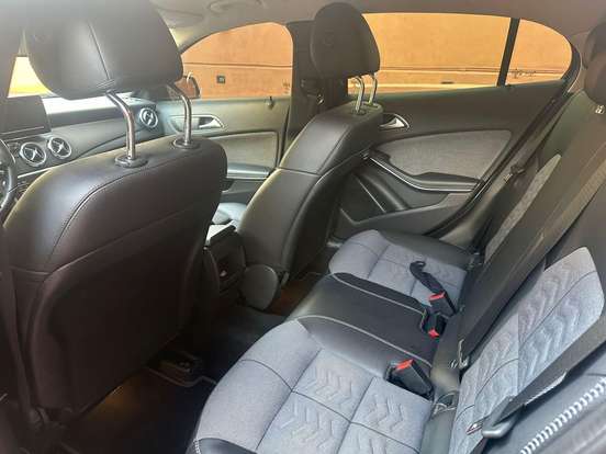 MERCEDES-BENZ-GLA 200-1.6 CGI FLEX STYLE 7G-DCT MERCEDES-BENZ-GLA 200-2017