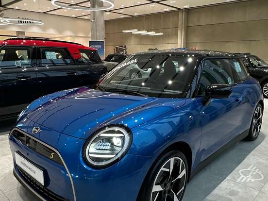 MINI-COOPER-40,7 KW ELÉTRICO 2P E MINI-COOPER-2024