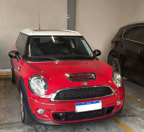 MINI COOPER 1.6 S CLUBMAN 16V TURBO GASOLINA 3P AUTOMÁTICO
