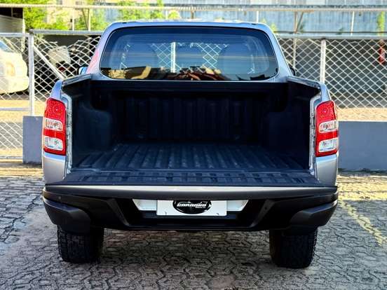 MITSUBISHI-L200 TRITON-2023