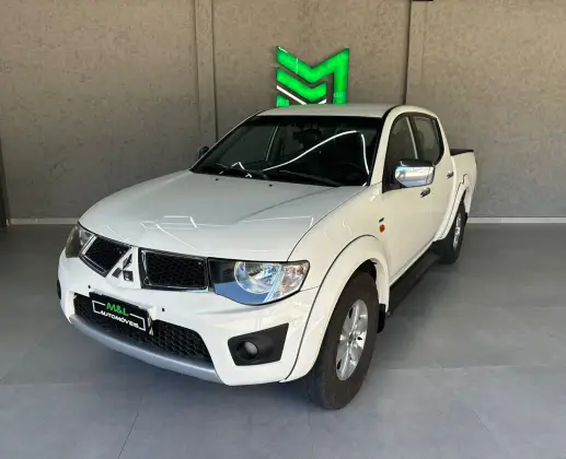 MITSUBISHI L200 TRITON 3.2 HPE 4X4 CD 16V TURBO INTERCOOLER DIESEL 4P MANUAL MITSUBISHI L200 TRITON 3.2 HPE 4X4 CD 16V TURBO INTERCOOLER DIESEL 4P MANUAL