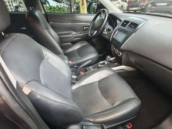 MITSUBISHI-ASX-2015