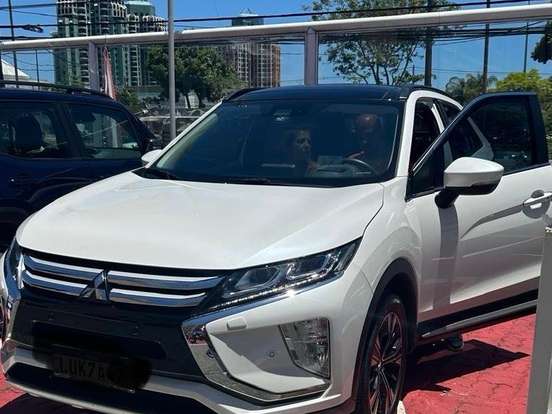 MITSUBISHI-ECLIPSE CROSS-1.5 MIVEC TURBO GASOLINA HPE-S SPORT CVT MITSUBISHI-ECLIPSE CROSS-2021
