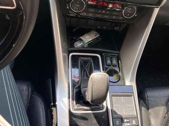 MITSUBISHI-ECLIPSE CROSS-1.5 MIVEC TURBO GASOLINA HPE-S SPORT CVT MITSUBISHI-ECLIPSE CROSS-2021