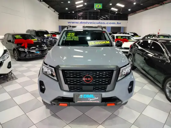 NISSAN FRONTIER 2.3 16V TURBO DIESEL PRO4X CD 4X4 AUTOMÁTICO