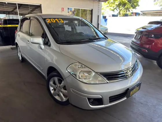 NISSAN TIIDA 1.8 S 16V FLEX 4P MANUAL NISSAN TIIDA 1.8 S 16V FLEX 4P MANUAL