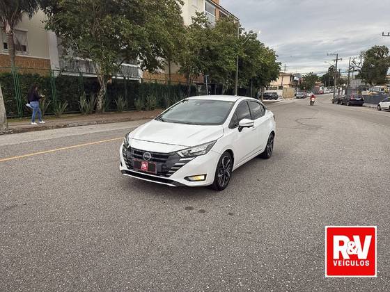 NISSAN VERSA 1.6 16V FLEX EXCLUSIVE XTRONIC