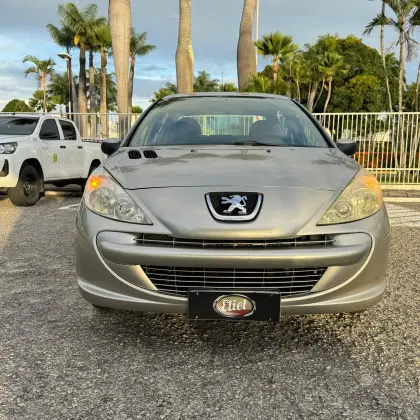 PEUGEOT 207 1.4 XR PASSION 8V FLEX 4P MANUAL PEUGEOT 207 1.4 XR PASSION 8V FLEX 4P MANUAL