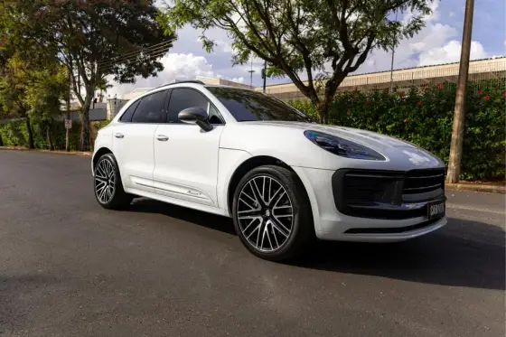 PORSCHE MACAN 2.0 TURBO GASOLINA T PDK PORSCHE MACAN 2.0 TURBO GASOLINA T PDK