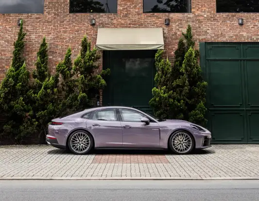 PORSCHE-PANAMERA-2025