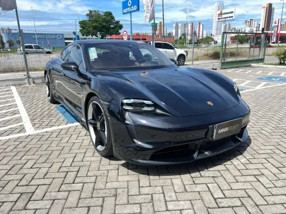 PORSCHE TAYCAN TURBO ELÉTRICO PORSCHE TAYCAN TURBO ELÉTRICO