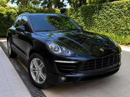 PORSCHE-MACAN-2018