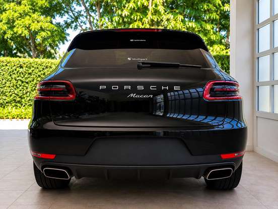 PORSCHE-MACAN-2018
