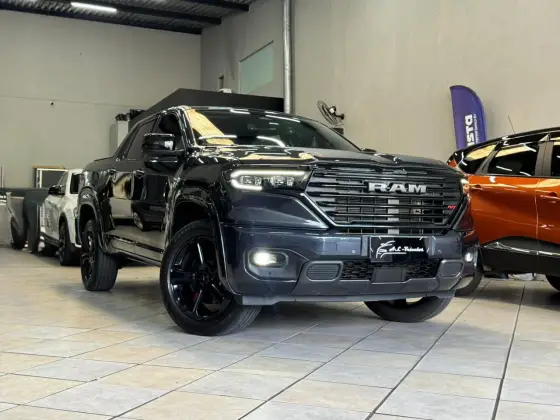 RAM RAMPAGE 2.0 HURRICANE 4 TURBO GASOLINA R/T 4X4 AUTOMÁTICO