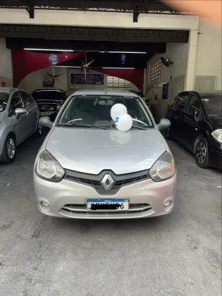 RENAULT CLIO 1.0 EXPRESSION 16V FLEX 4P MANUAL RENAULT CLIO 1.0 EXPRESSION 16V FLEX 4P MANUAL
